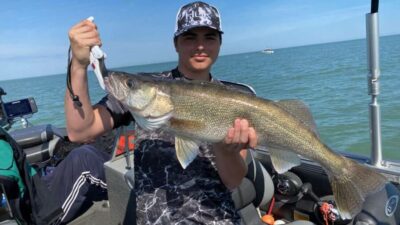 Walleye-Fishing-on-Lake-Erie-900x507-1