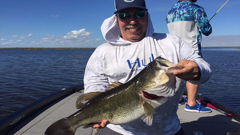 Family Lake Okeechobee Fishing for Largemouth Bass in Florida