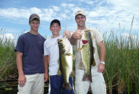 largemouth bass fishing in Florida by foot