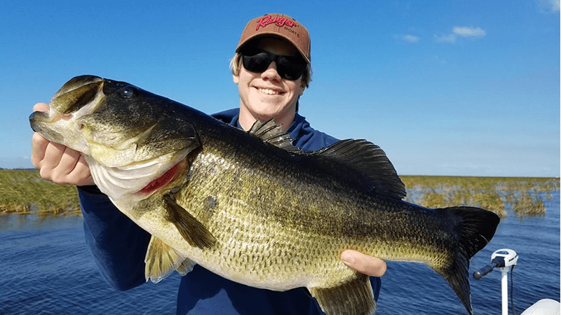 Long-Time Customer Lake Okeechobee Largemouth Bass Fishing