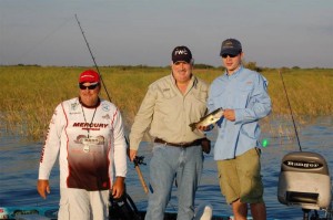 Capt Mark Shepard, Rodney Barreto-Ed Carliell vet