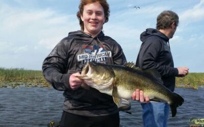 Two Monster Largemouth Bass Fishing Slims Fish Camp