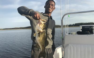 Bass Fishing Florida around Kissimmee Grass on Lake Toho