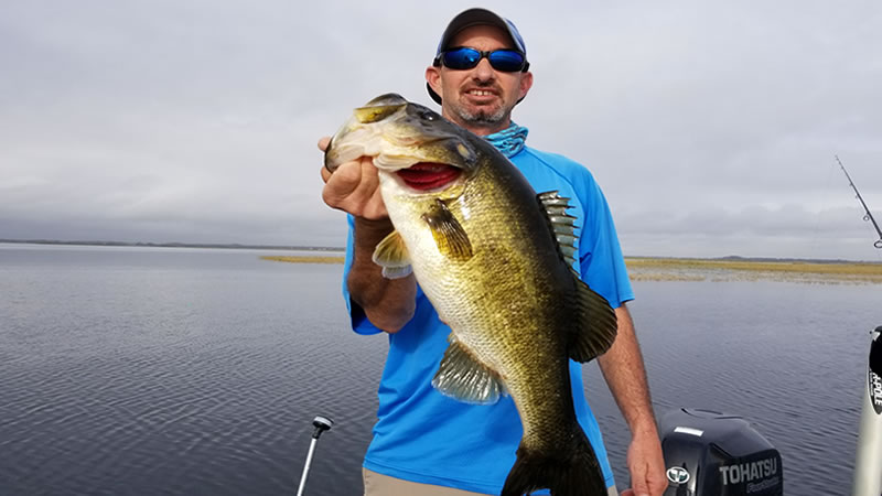 Fellow Captain Fishing Charter on Lake Toho in Kissimmee