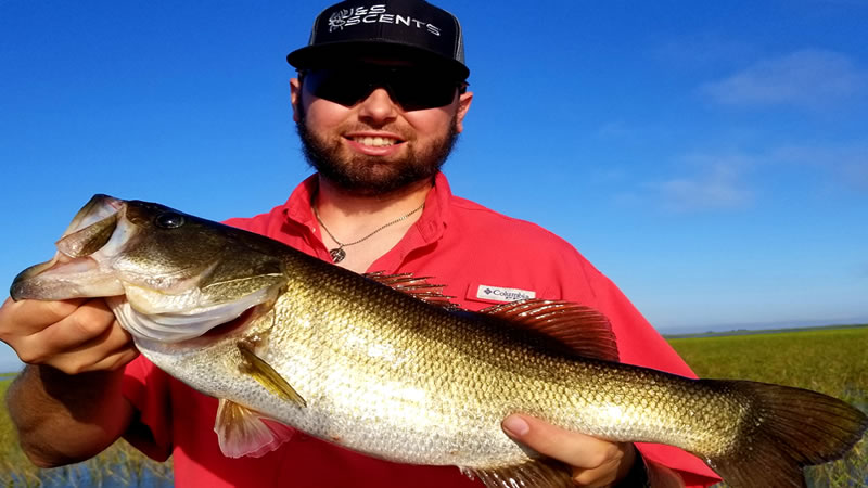 Shallow Water Fishing Charters for Lake Okeechobee Bass