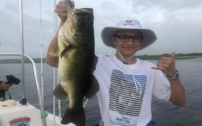 Split Artificial Kissimmee Fishing on Lake Tohopekaliga
