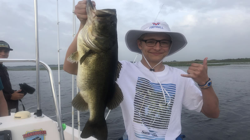 Split Artificial Kissimmee Fishing on Lake Tohopekaliga