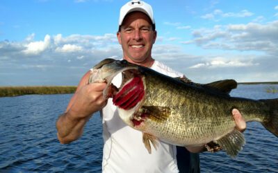 Incredible Lake Okeechobee Fishing for Largemouth Bass
