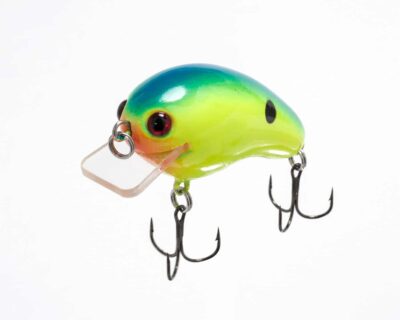 How to Fish a Crankbait? A Complete Guide! 4 bass fishing crankbaits in shallower water work with steady retrievebass fishing line for squarebill crankbaitUse a rod tip for Crankbait fishing with good treble hooks Lipless crankbait vs flat sided crankbait