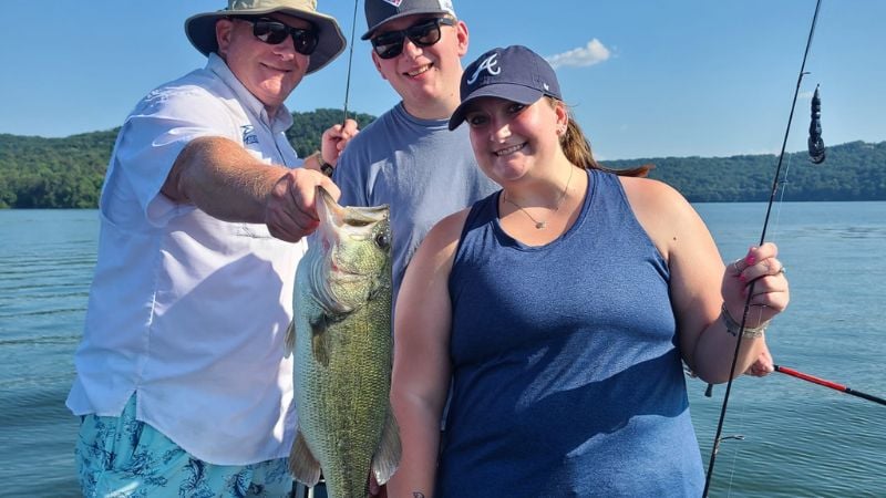 Family Lake Guntersville Fishing
